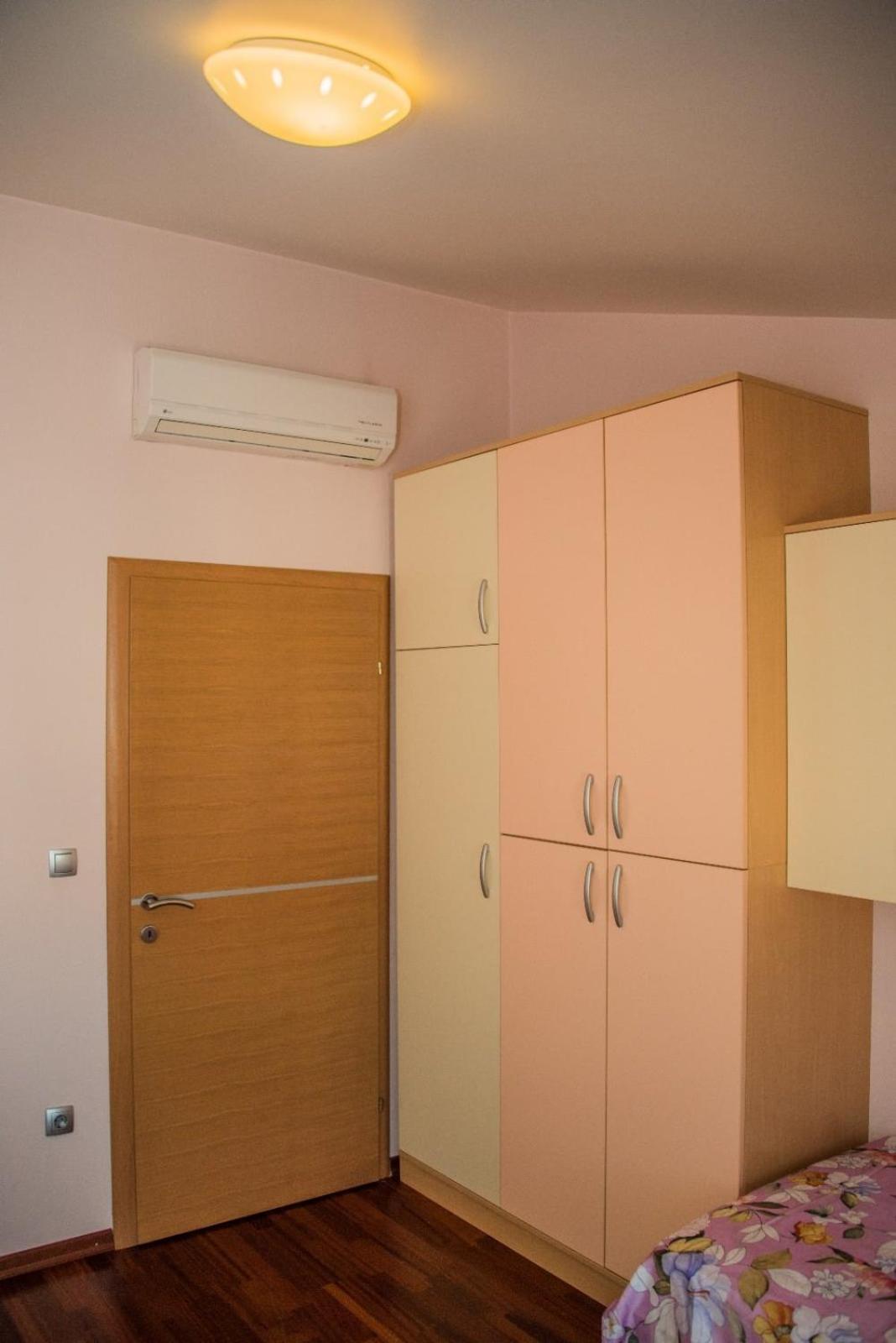 Hotel Barbaric Međugorje 외부 사진